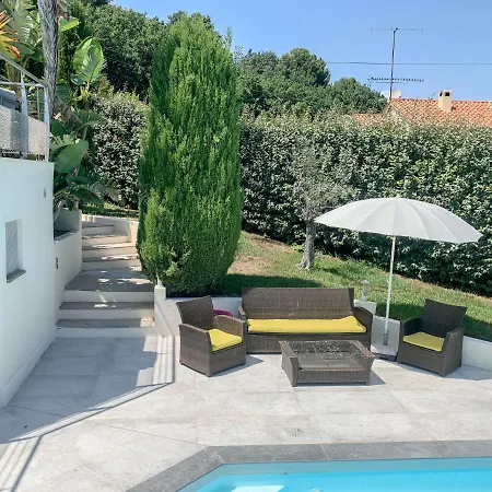 La Buissoniere Villa